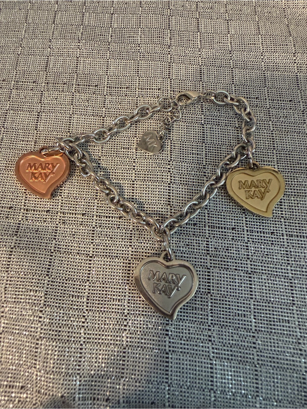 Mary Kay Tri-Tone Heart Charm Bracelet - Silver, Gold & Rose Gold